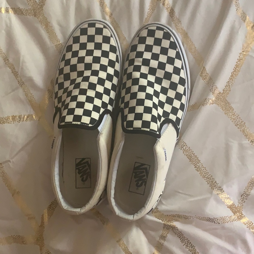 checkered vans